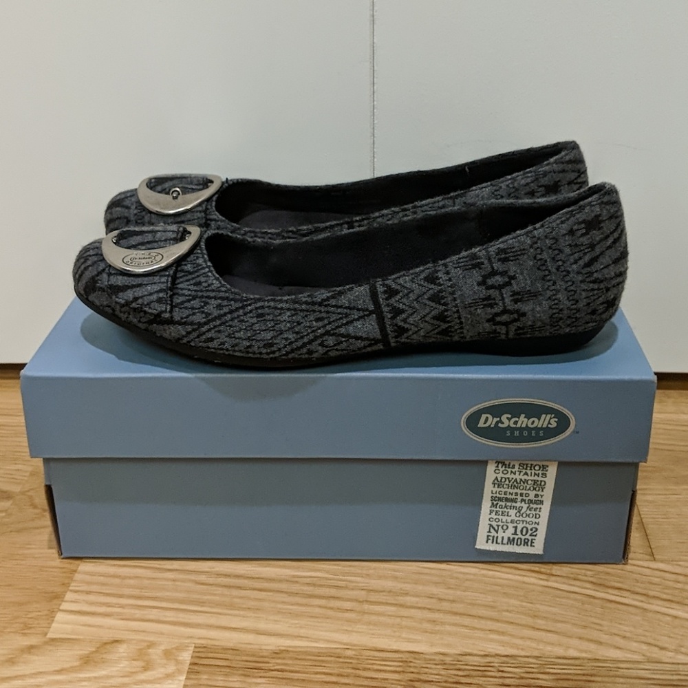 Aztec Dr. Scholl's Flats Habit Black Grey Winter size 8